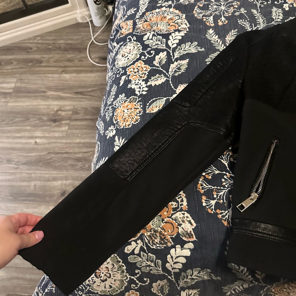Guess jacket xl